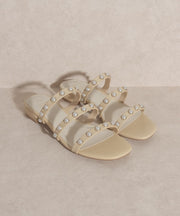 Oasis Society Valeria Pearl Flat Sandals